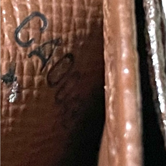 Authentic Louis Vuitton Sarah  Wallet💋 - Picture 12 of 13